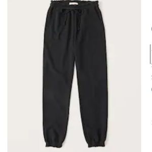 Abercrombie black ruffle waist classic sweatpants